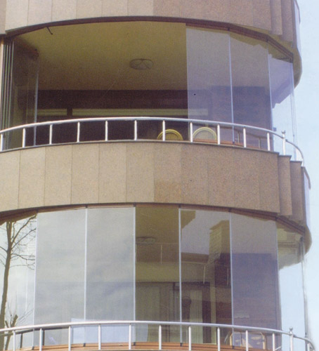 Oval Cam Balkon Sistemi